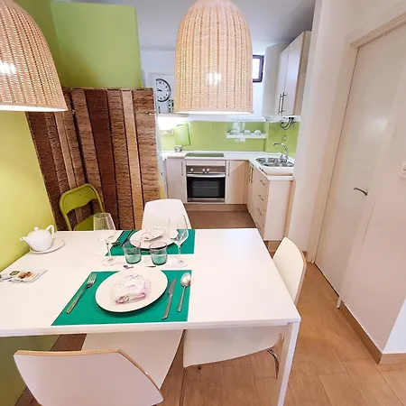 Casa Alhambra - Centro Historico Con Jardin Privado Apartment *