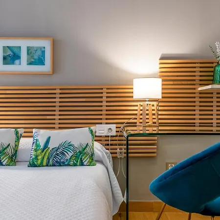 Апартаменты Casa Alhambra - Centro Historico Con Jardin Privado Гранада